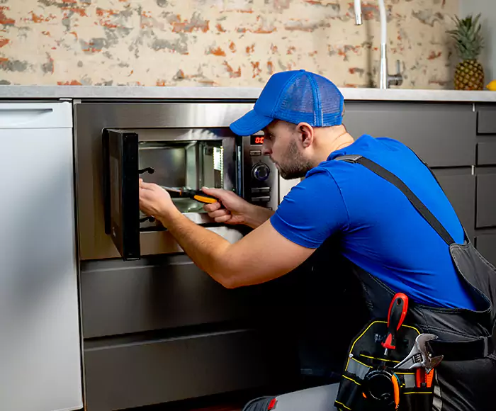 Top-Rated Commercial Appliance Installation: Your Certified Commercial Equipment Installation Team in Fort Myers, FL