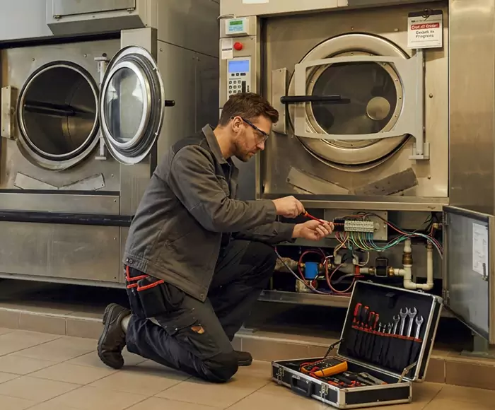 Top-Rated Commercial Washer Repair Service: Your Veteran Industrial Laundry Crew in Fort Myers, FL